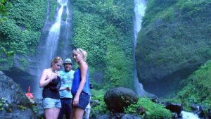 sekumpul-waterfall-trekking-8